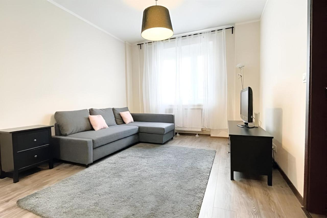 City Center Apartment In Middle Of ブラチスラヴァ エクステリア 写真