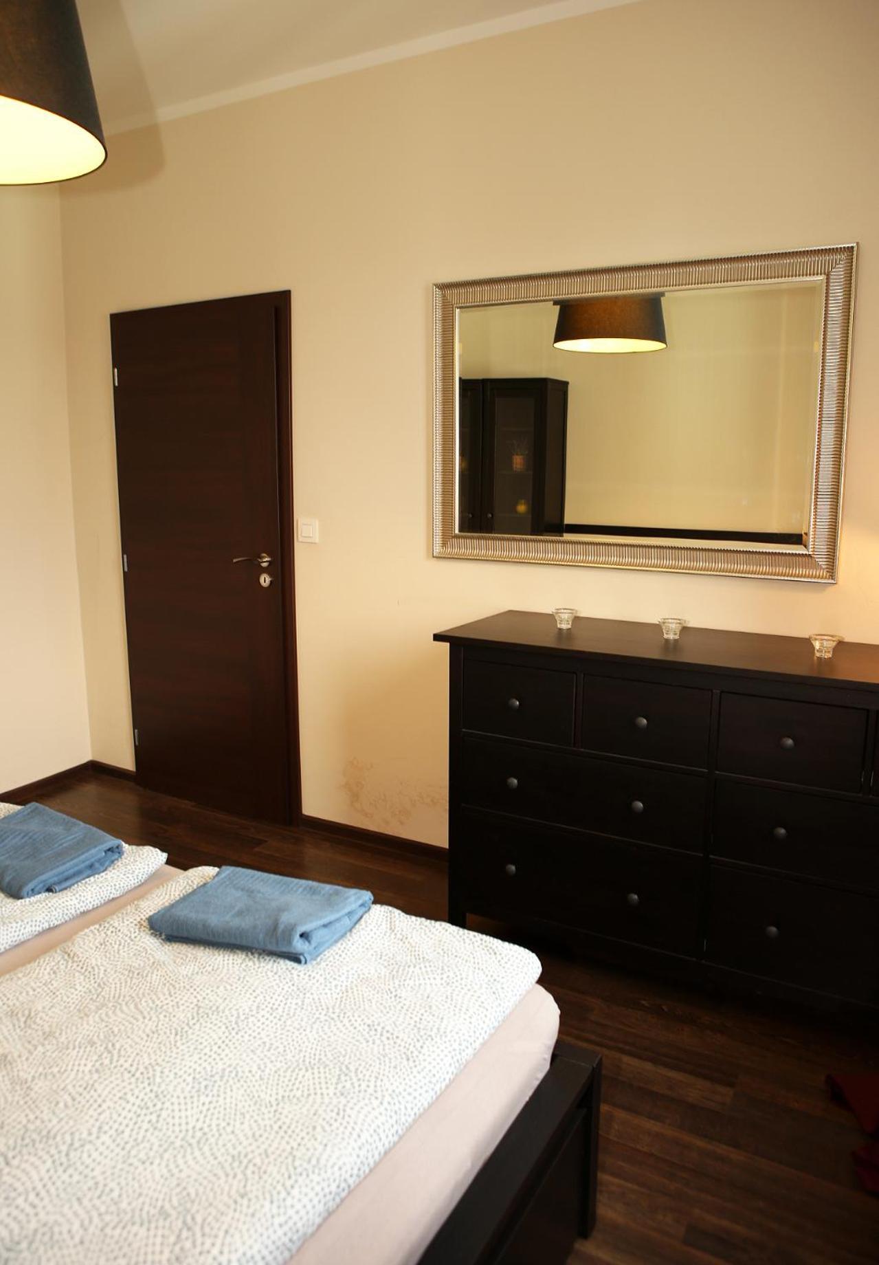 City Center Apartment In Middle Of ブラチスラヴァ エクステリア 写真