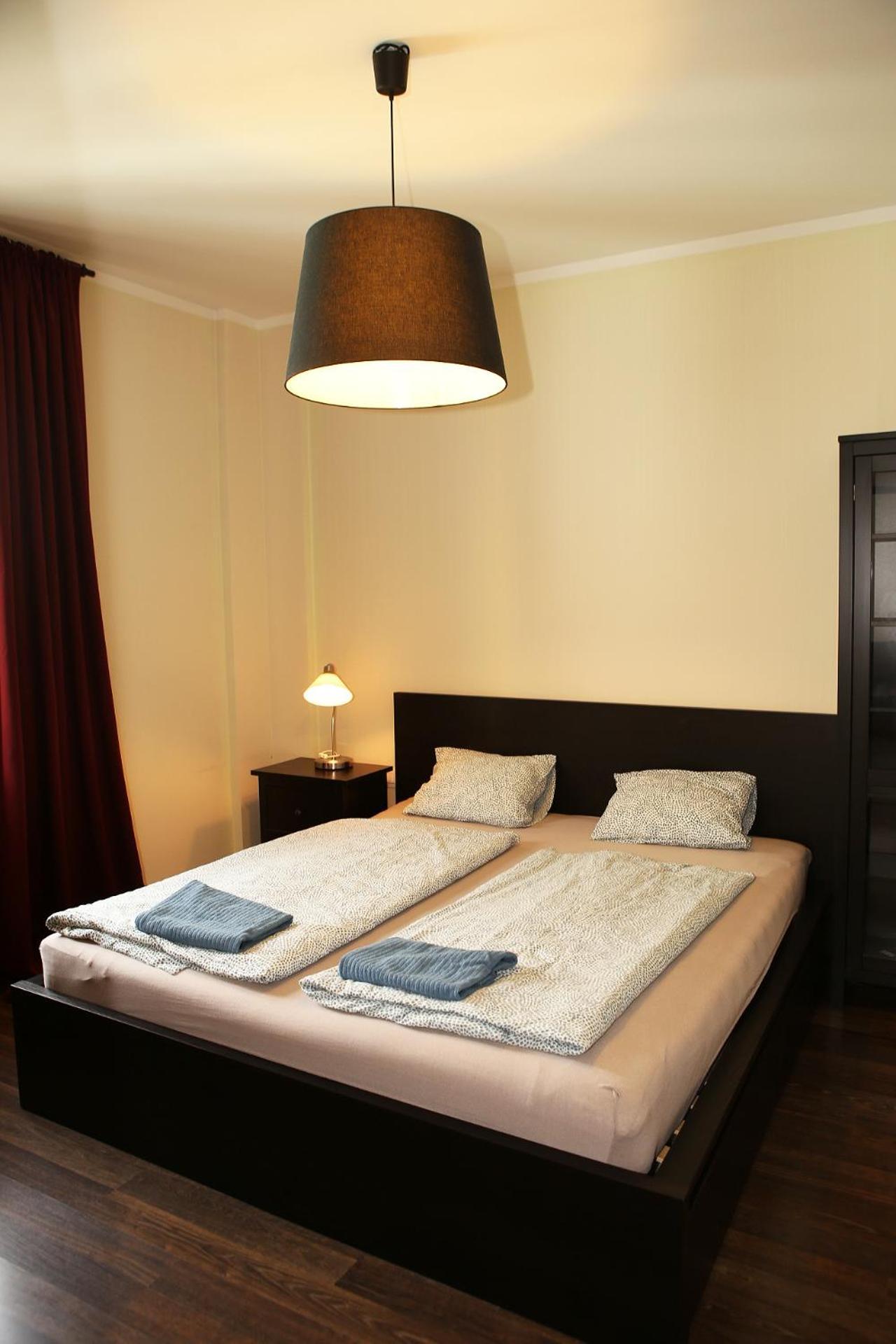 City Center Apartment In Middle Of ブラチスラヴァ エクステリア 写真